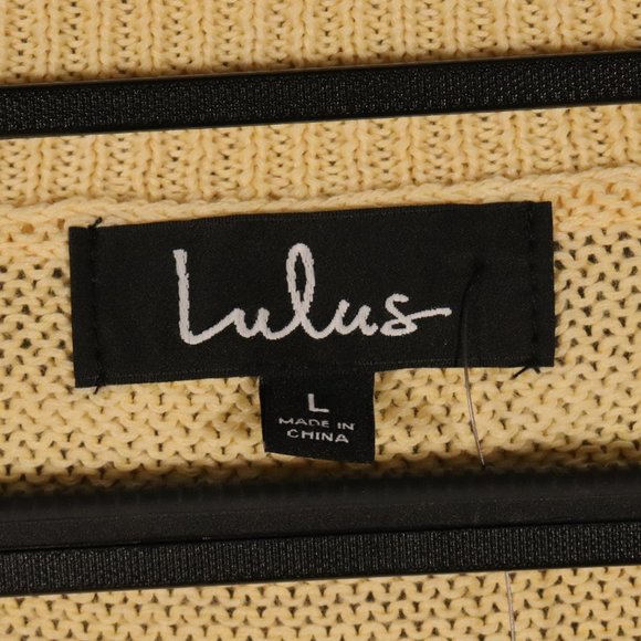 NWT Just a Moment Light Yellow V-Neck Cropped Sweater - Picture 9 of 15